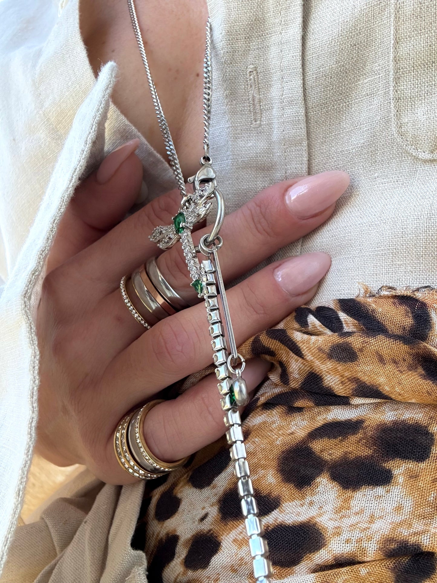 EMERALD FLIGHT NECKLACE