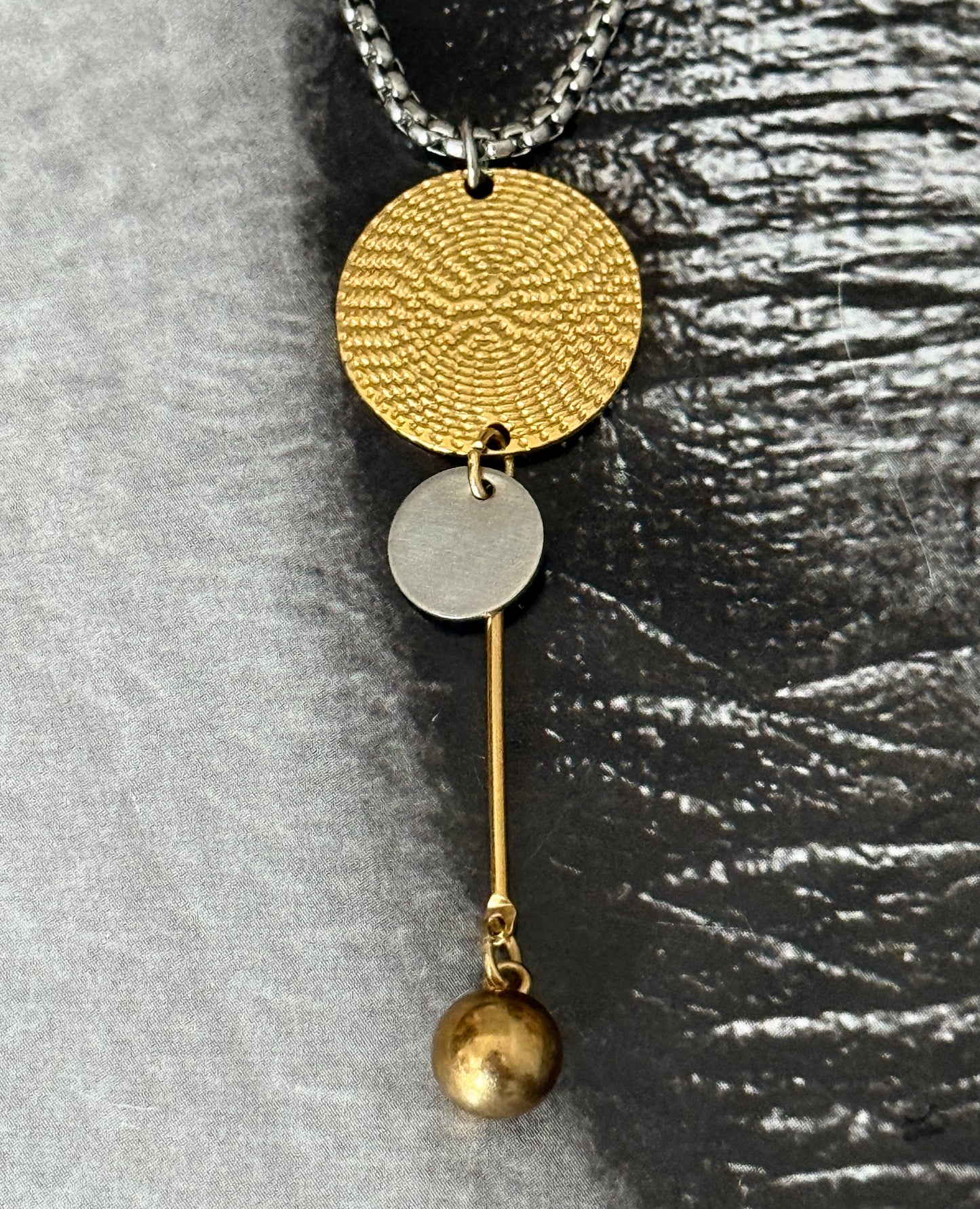 DUALITY FLOW NECKLACE
