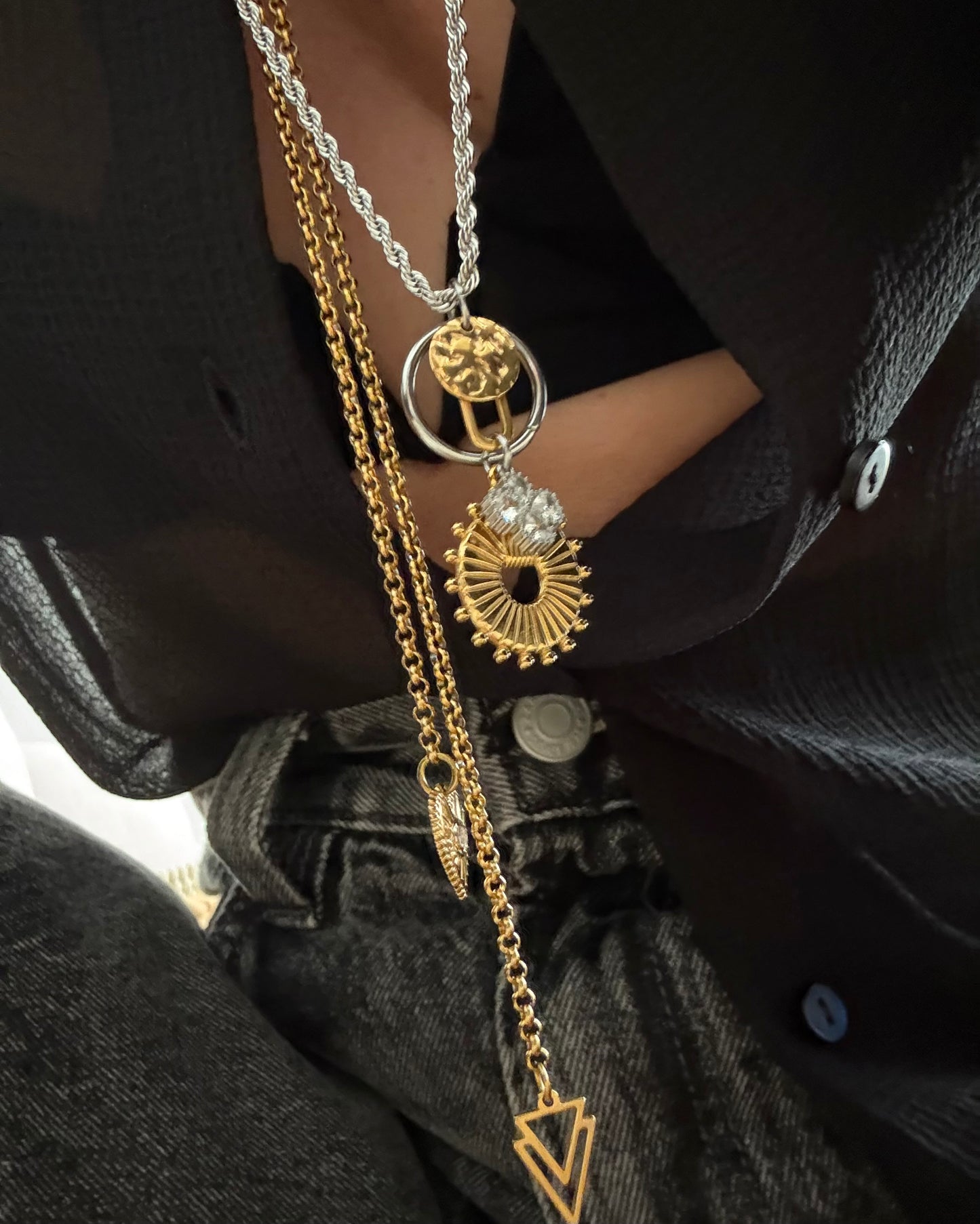 CIRCLE OF LUCK NECKLACE