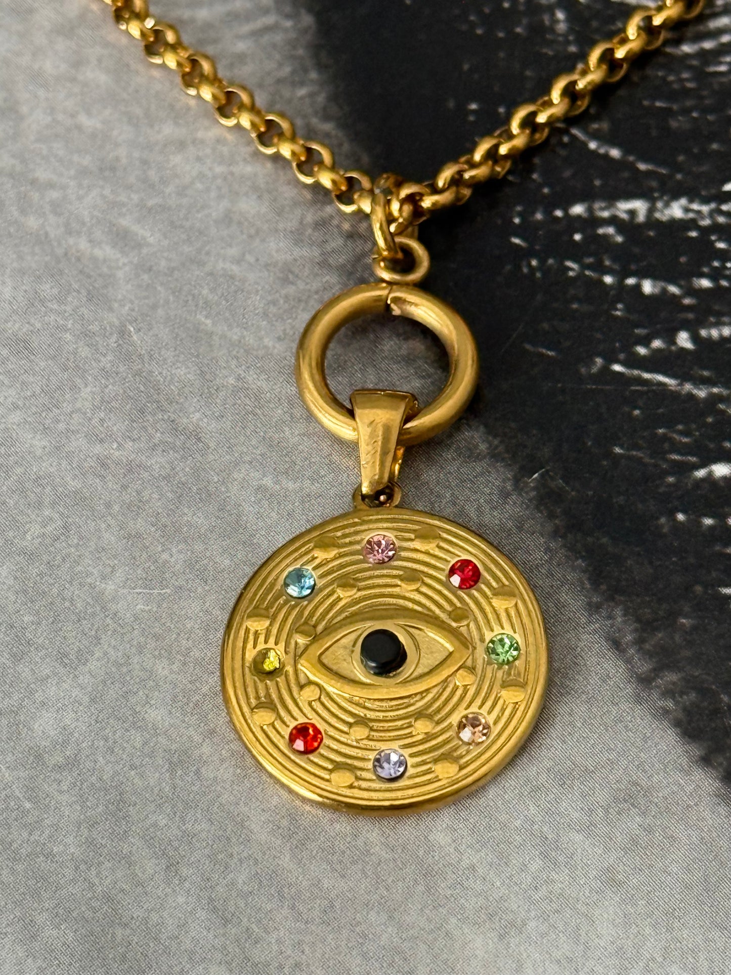 GOLDEN IRIS NECKLACE
