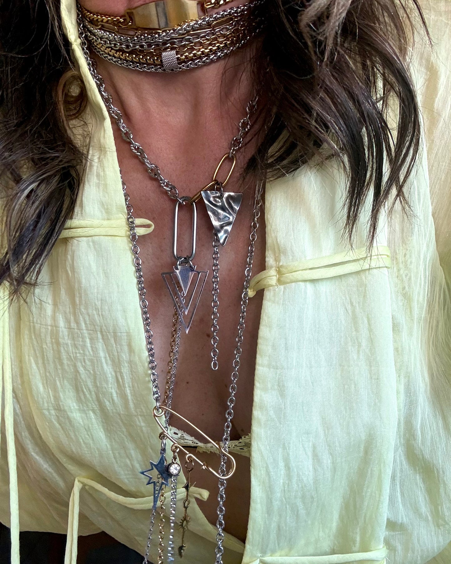 SIX CHAINS CHOKER - BRACELET