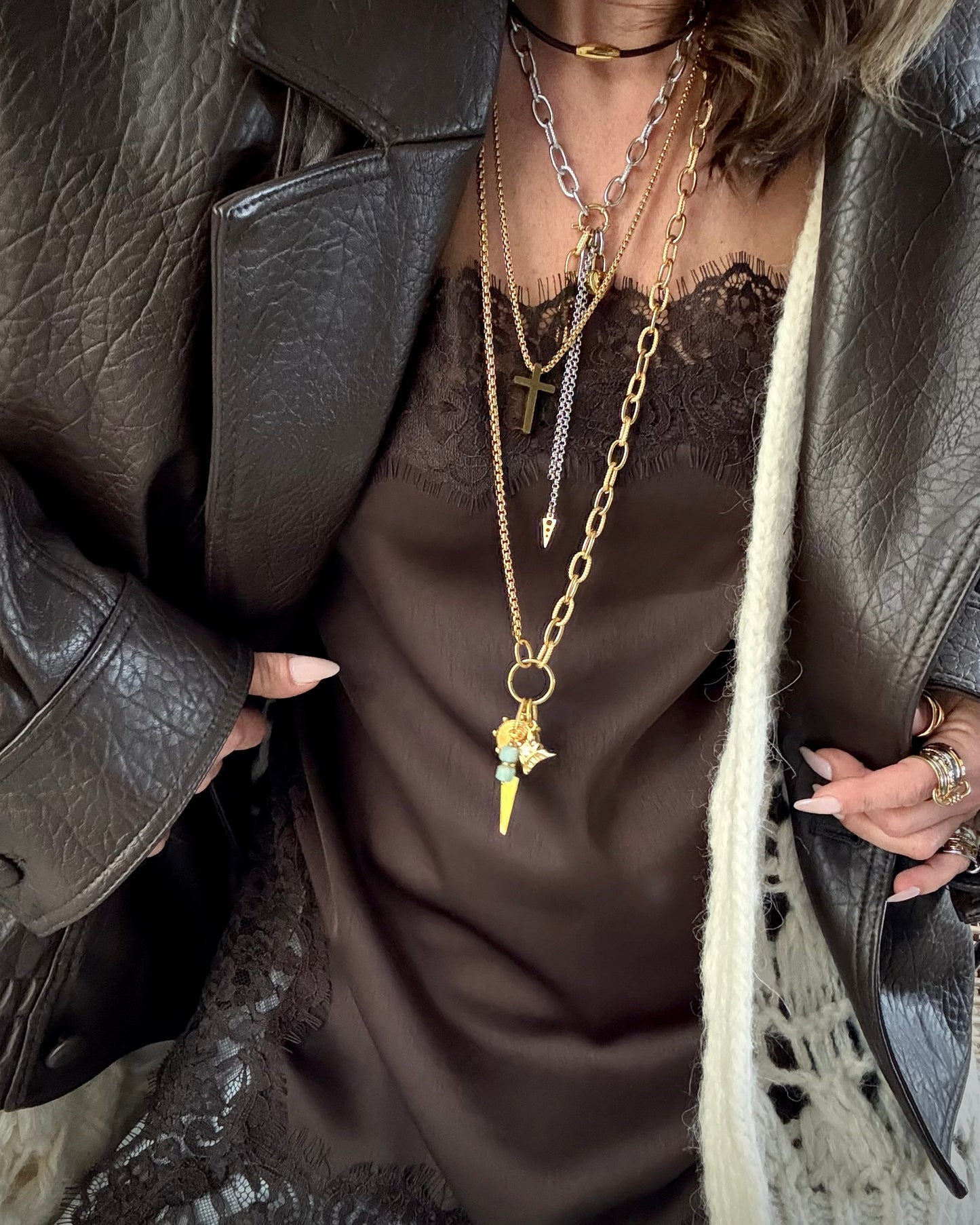REMOVABLE CHARMS NECKLACE