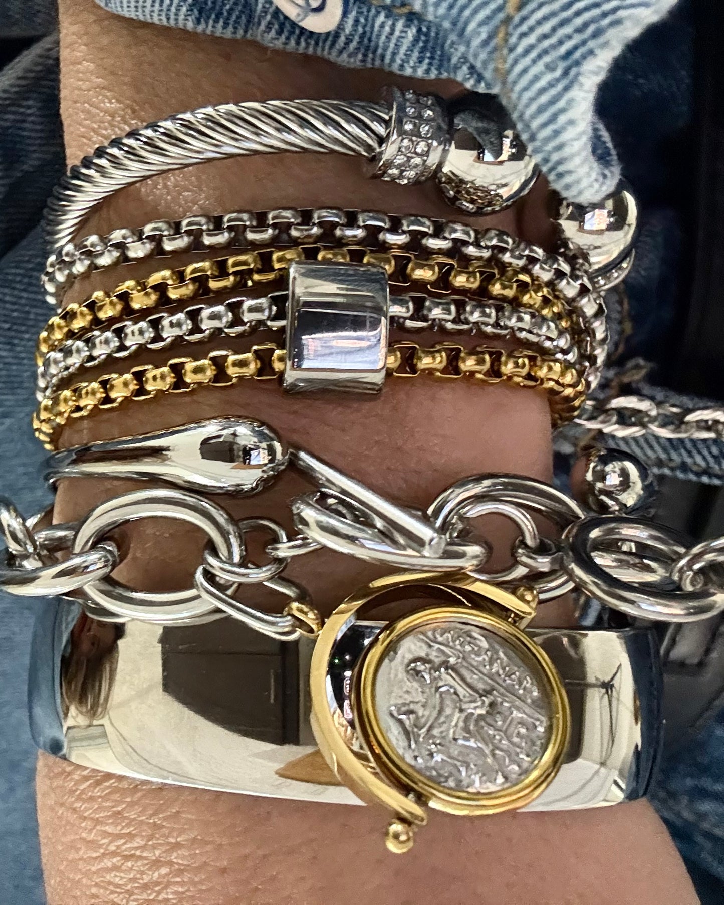 ROTATING COIN CHARM BRACELET