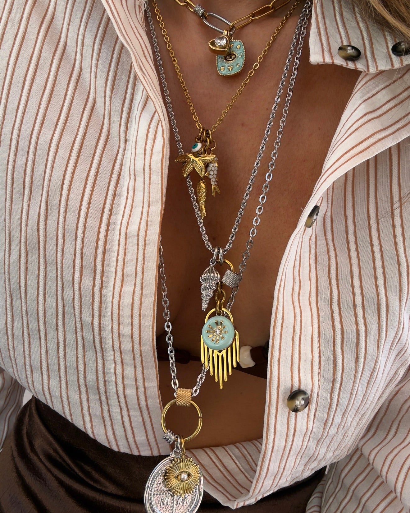 TWISTED MARINE NECKLACE