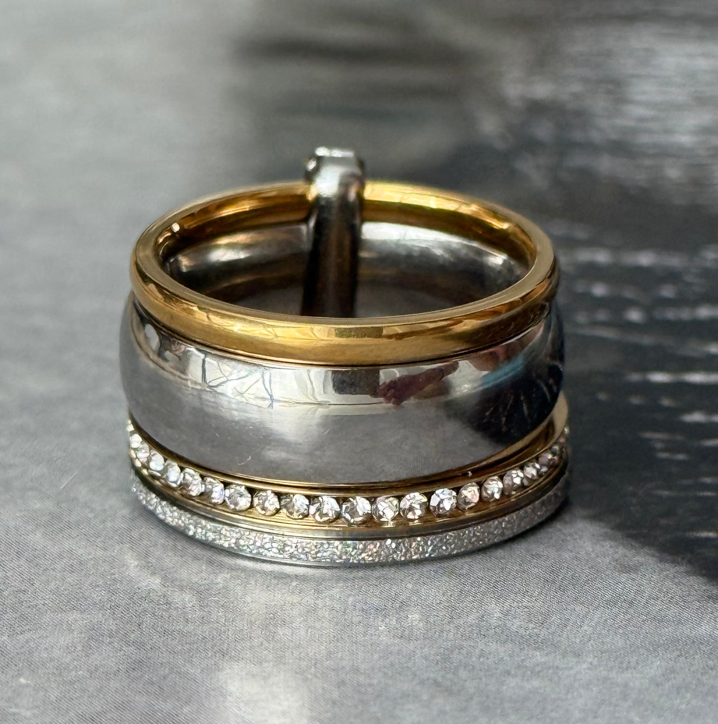SHINY MIX RING (Size 7)