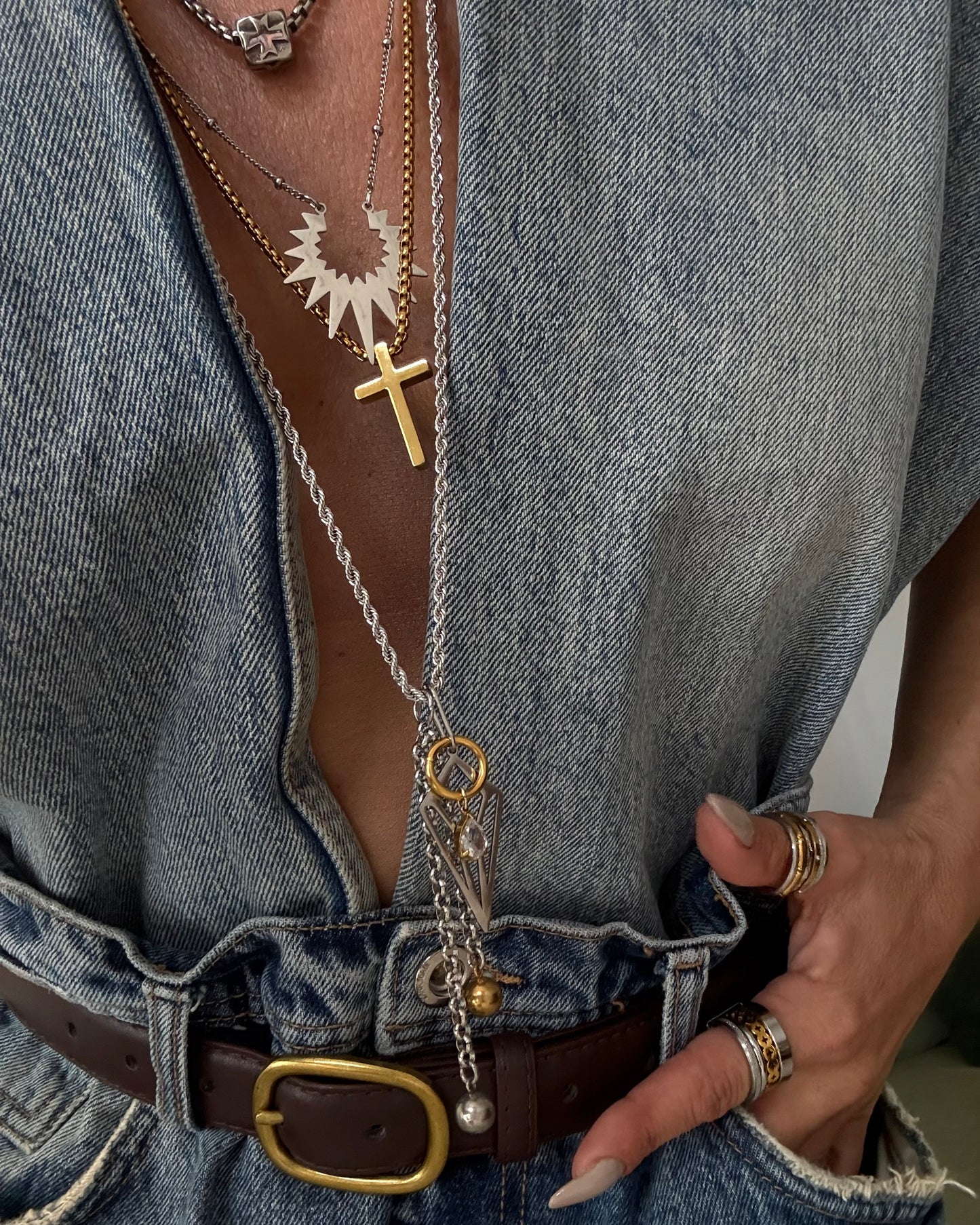 DIAMOMD FLOW NECKLACE