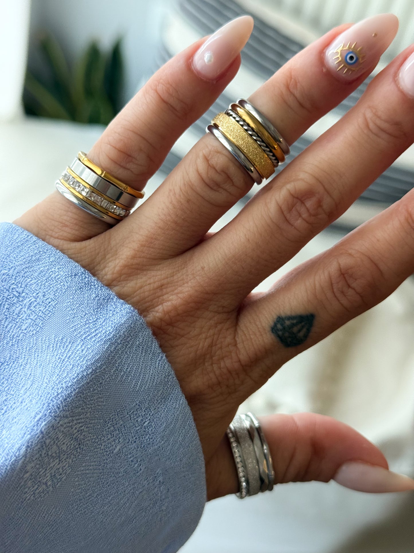 CHEVALIER SOFT LAYERS RING (Size 5)