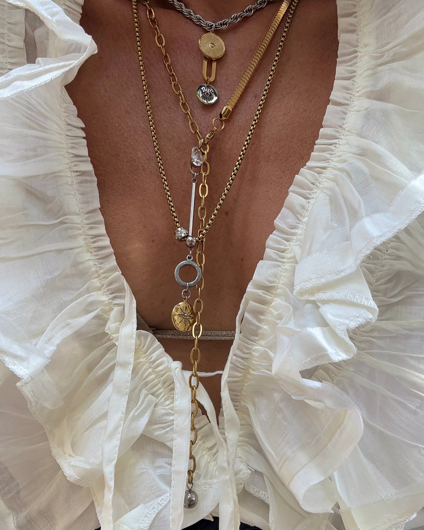 TWIN FLOW NECKLACE