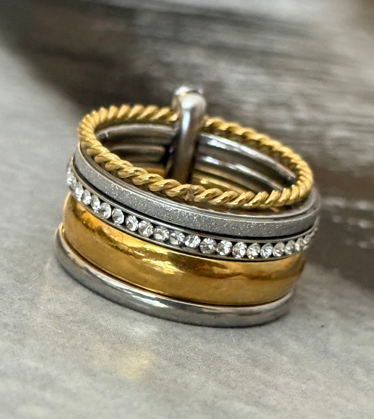 LUMINOR RING (Size 8)