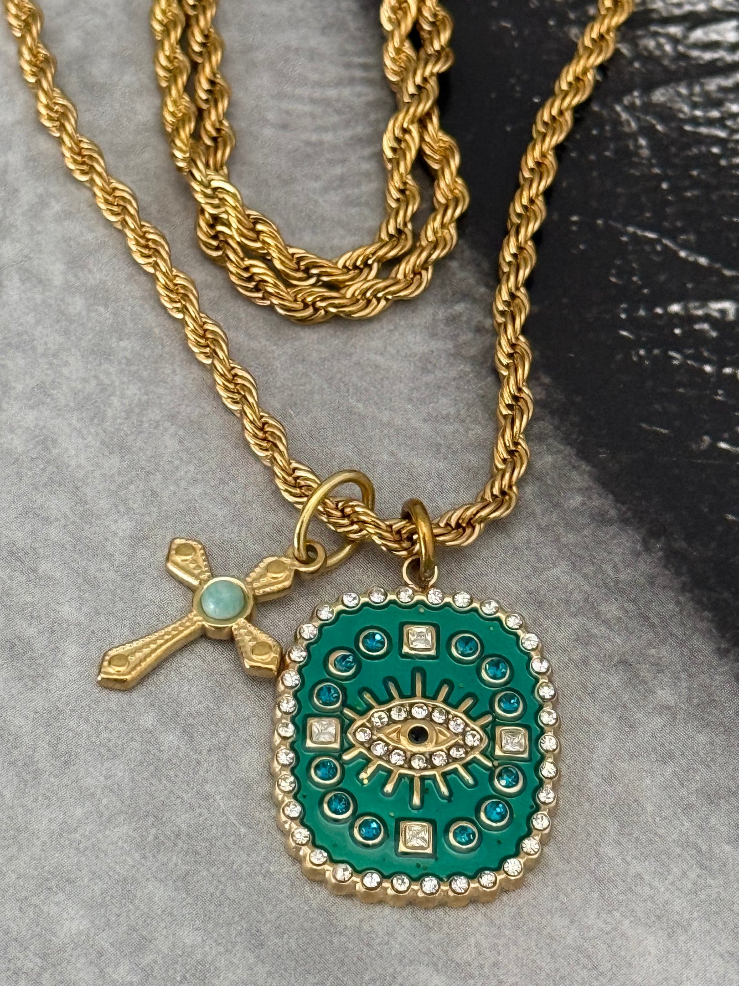 ENERGIA NECKLACE