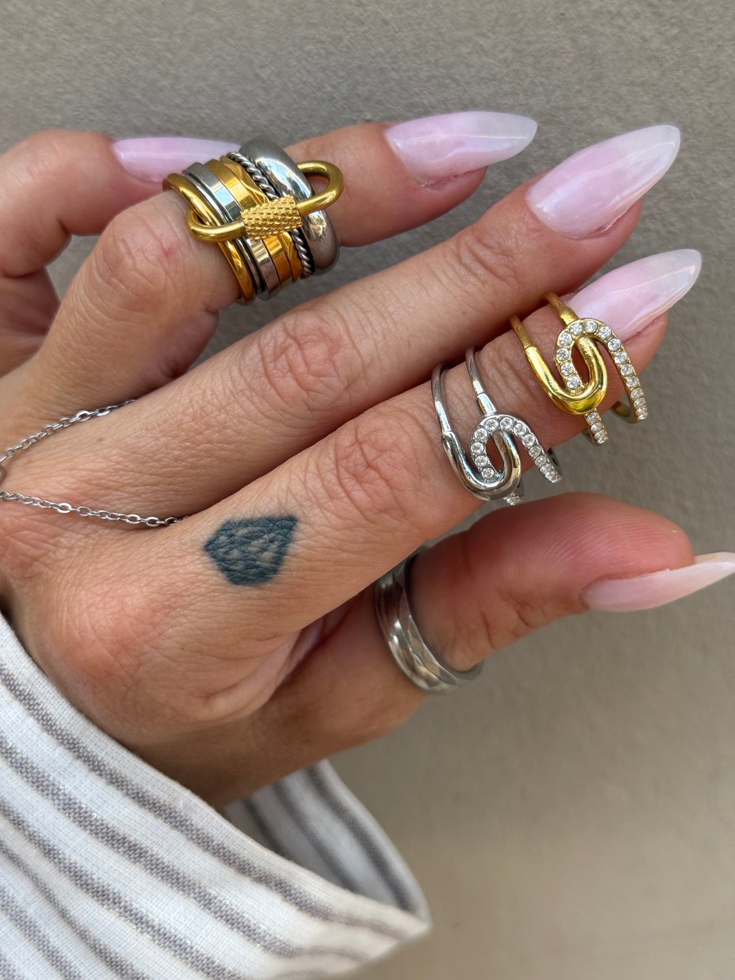 PIN RING