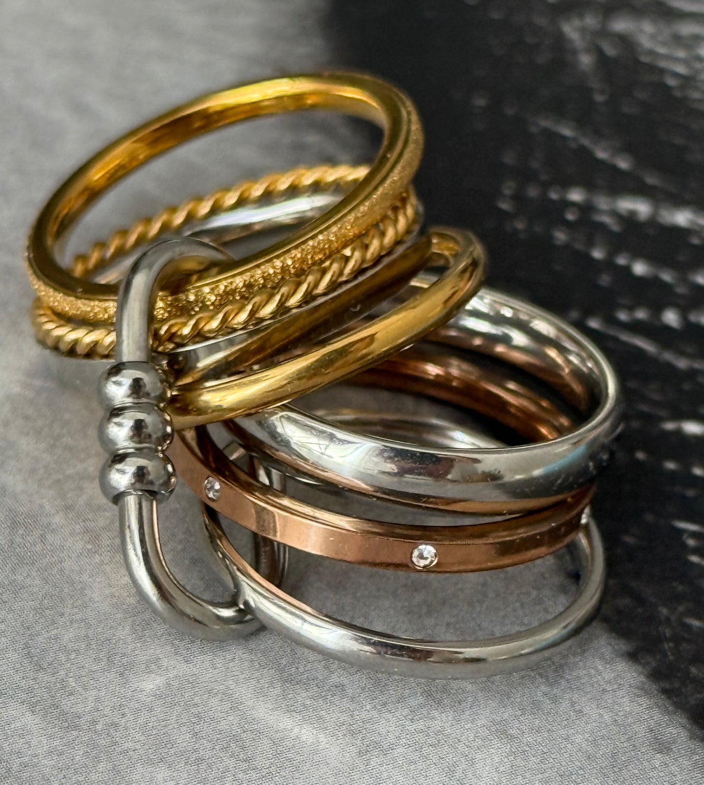 AXIS 7 RING (Size 8)