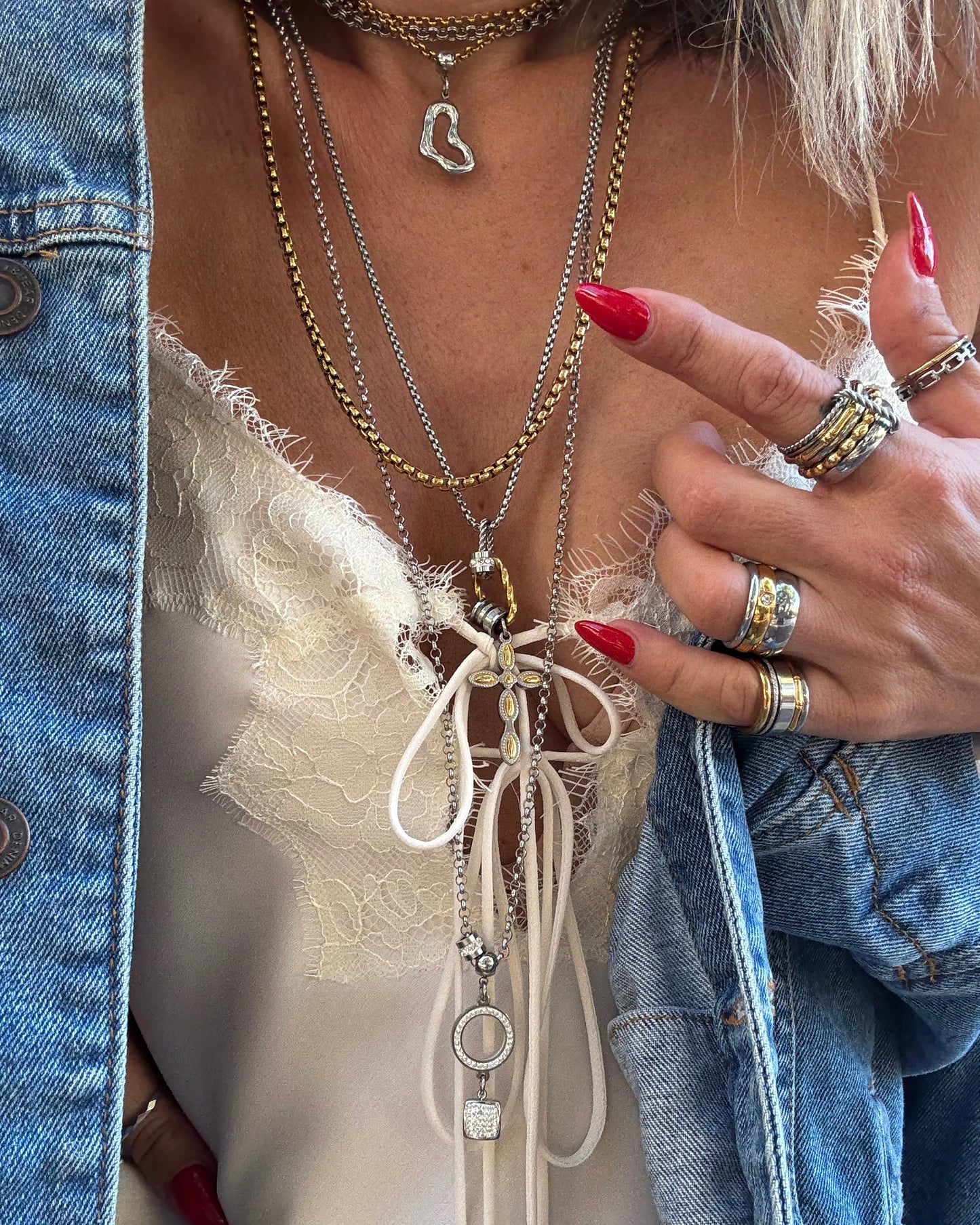 CHAIN OF HEART CHOKER-BRACELET