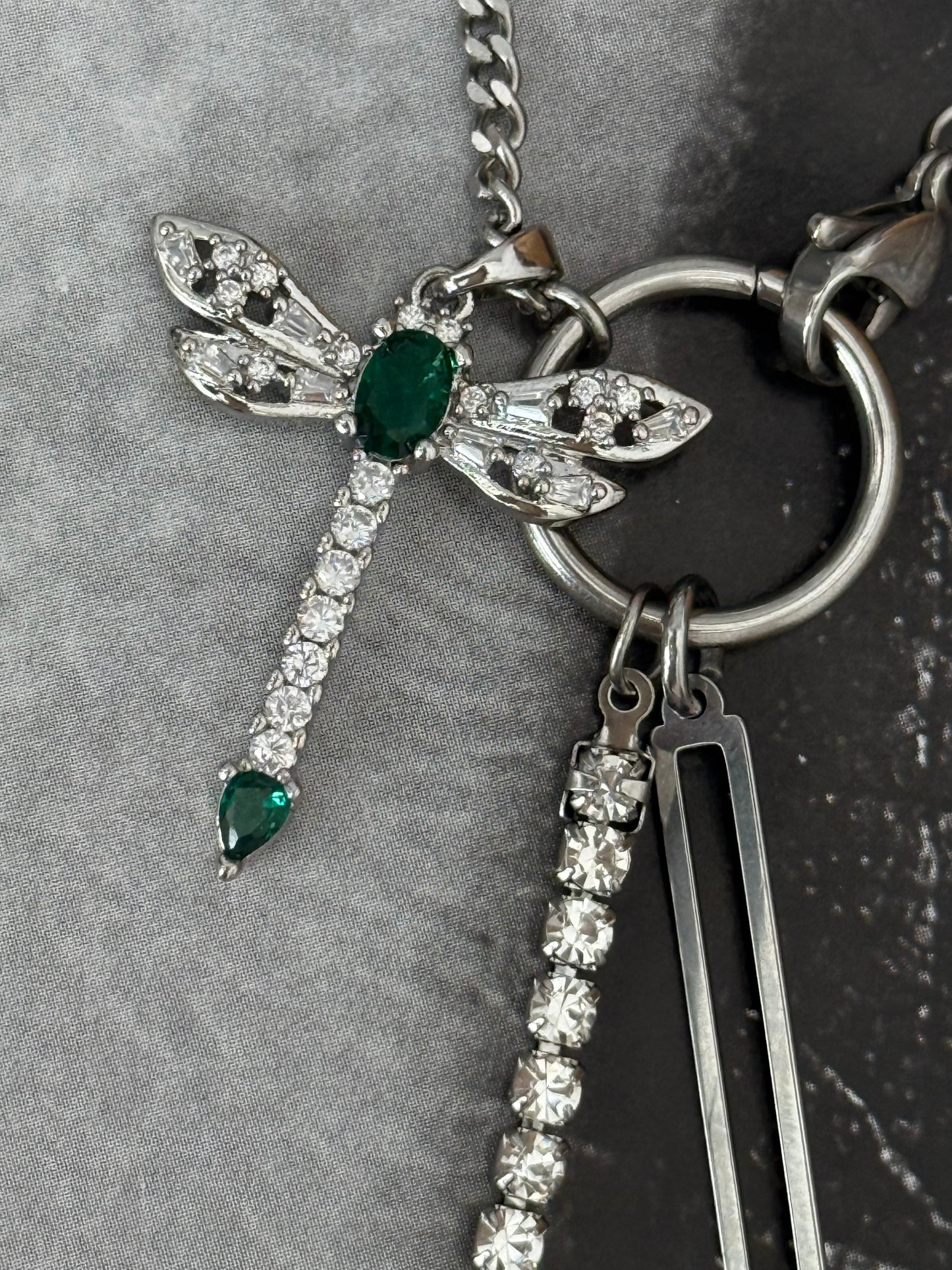 EMERALD FLIGHT NECKLACE