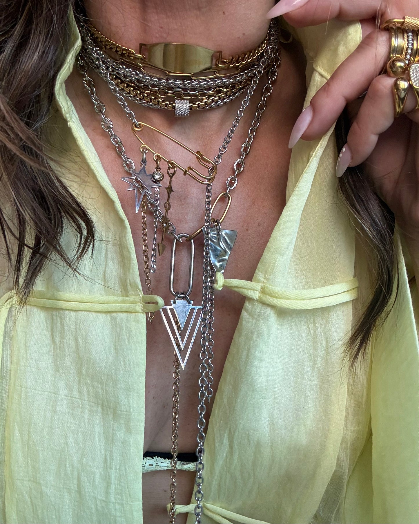 PIN & CHARMS NECKLACE
