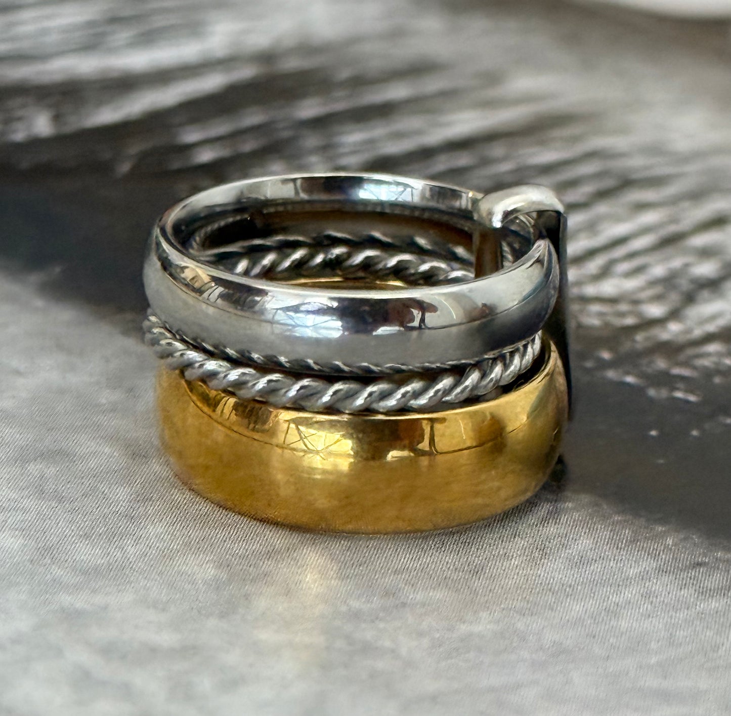 CHEVALIER GOLD & SILVER (Size 6)