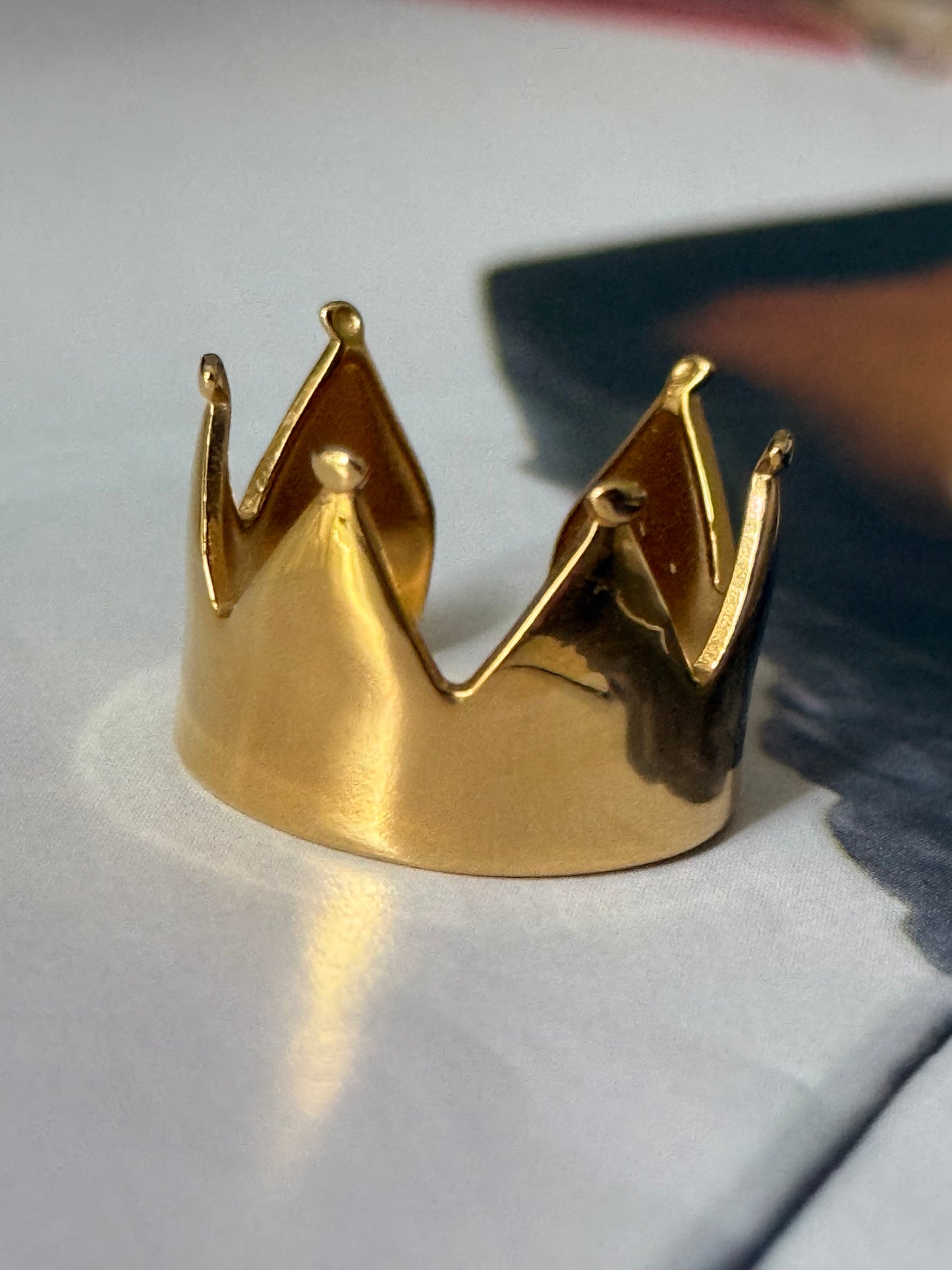 CROWN RING