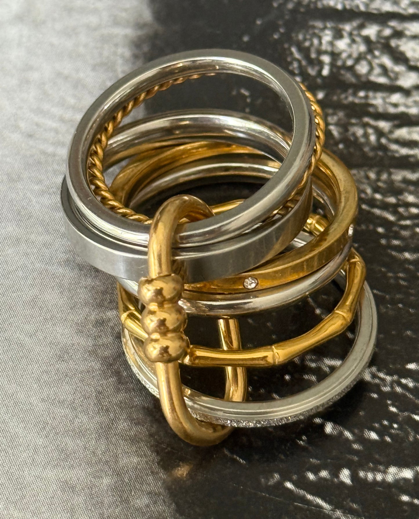 ORBIT RING ( Size 7)