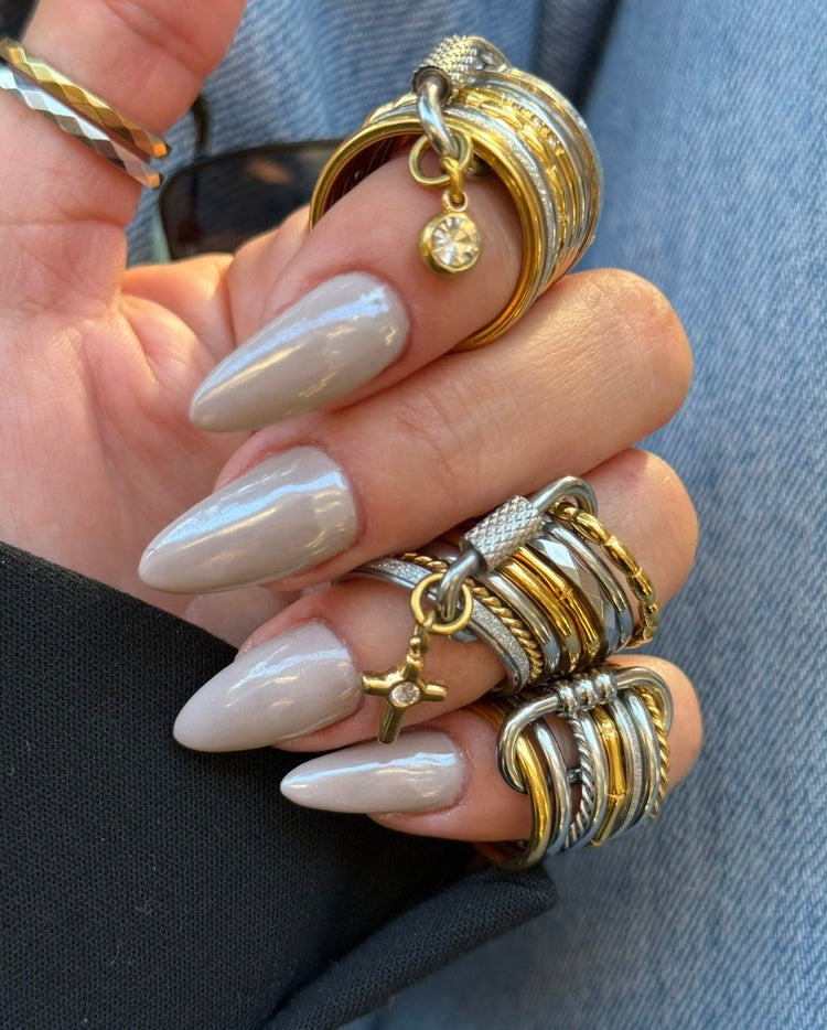 Ele Collection eLe-Jewelry – ėlė.Jewelry