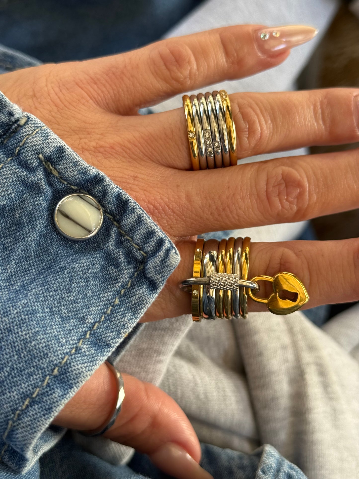 HEARTLOCKER RING (SIZE 8)