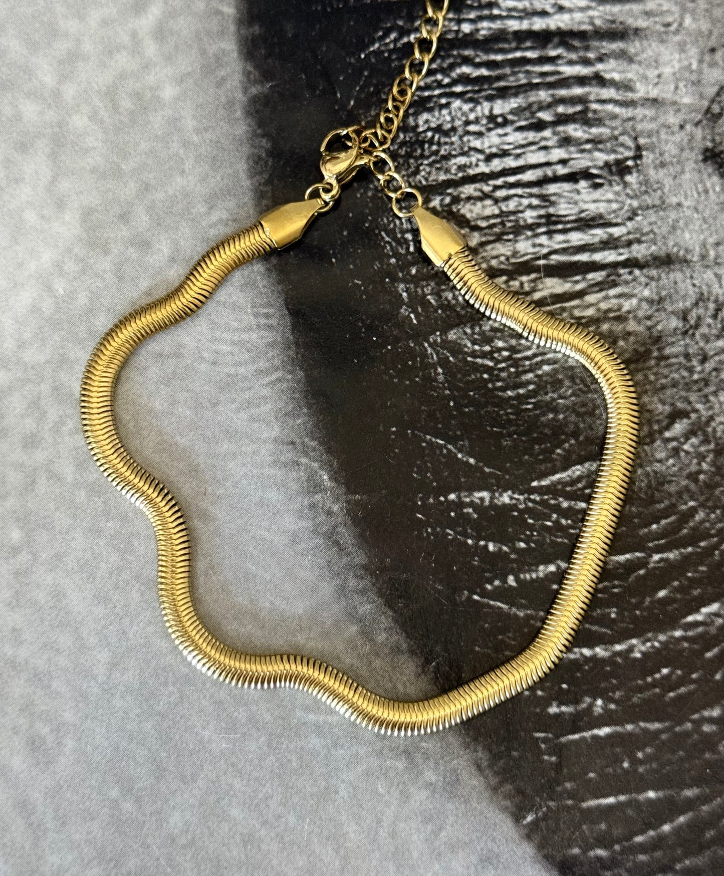 GOLD SNAKE ANKLET