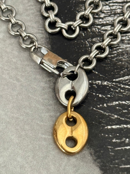 LOOP CHOKER NECKLACE