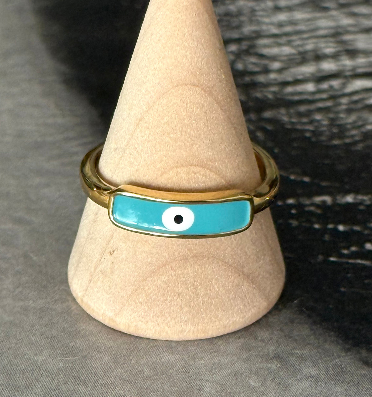 TURQUOISE EYE RING