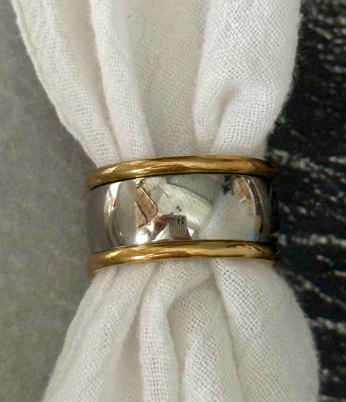 MINIMAL CONNECTION RING (SIZE 10 & 11)