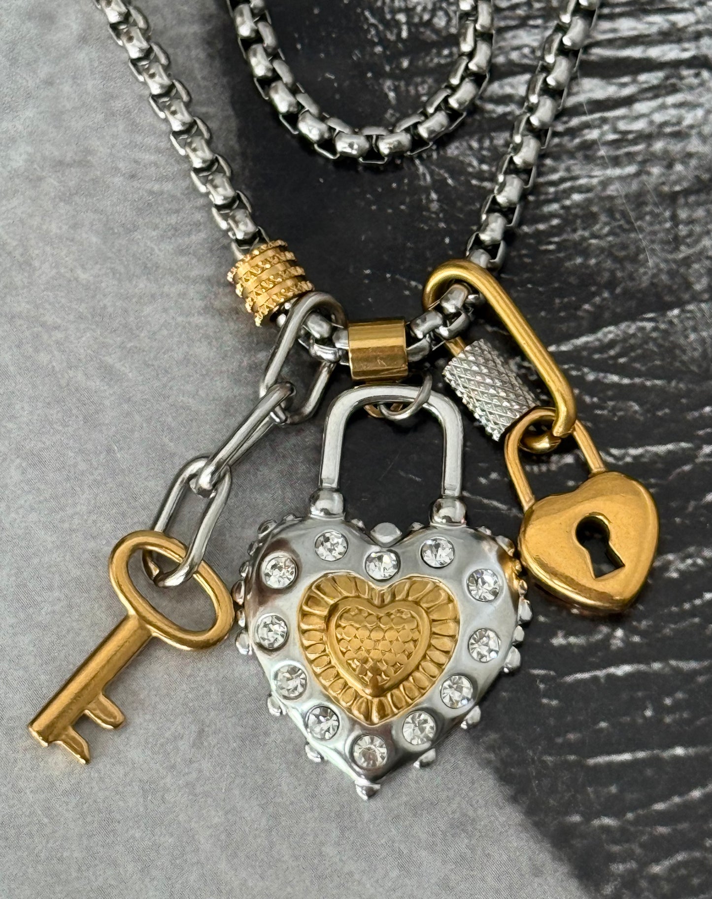 HEARTLOCK DUO NECKLACE
