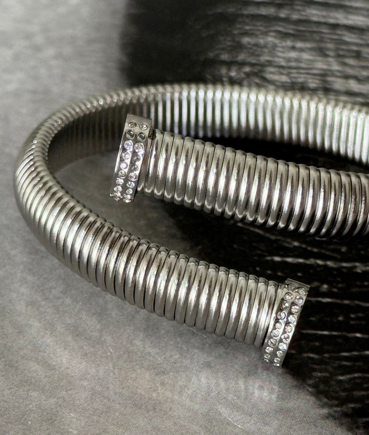 SPIRAL FLEXIBLE CUFF