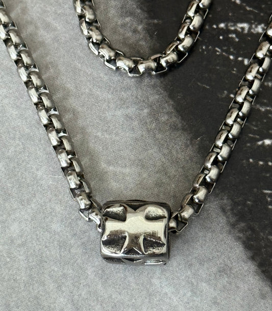 STEEL CROSS BOX CHAIN NECKLACE