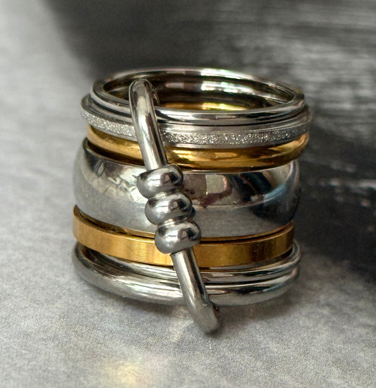 CHEVALIER SEVEN-MIX RING (SIZE 6)