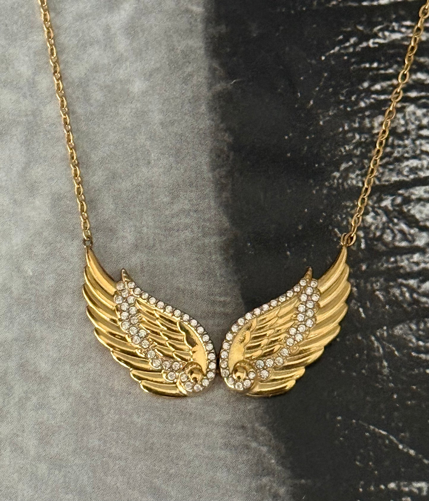 ANGEL WINGS GOLD