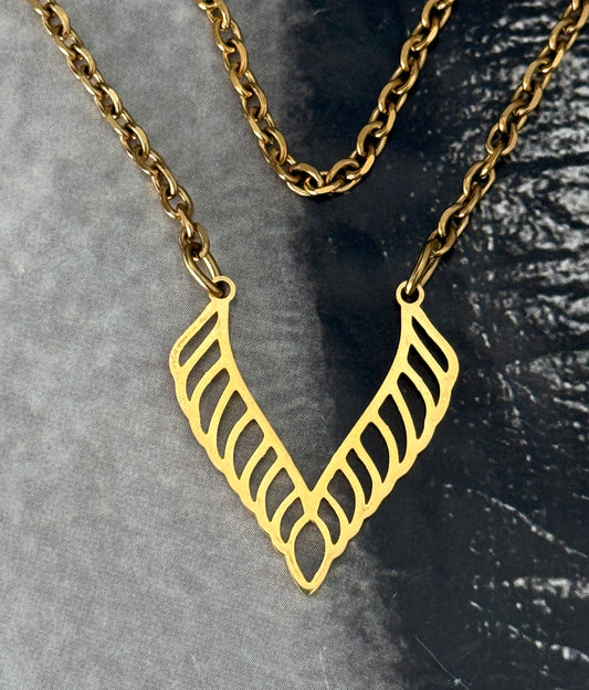 SILENT EDGE NECKLACE