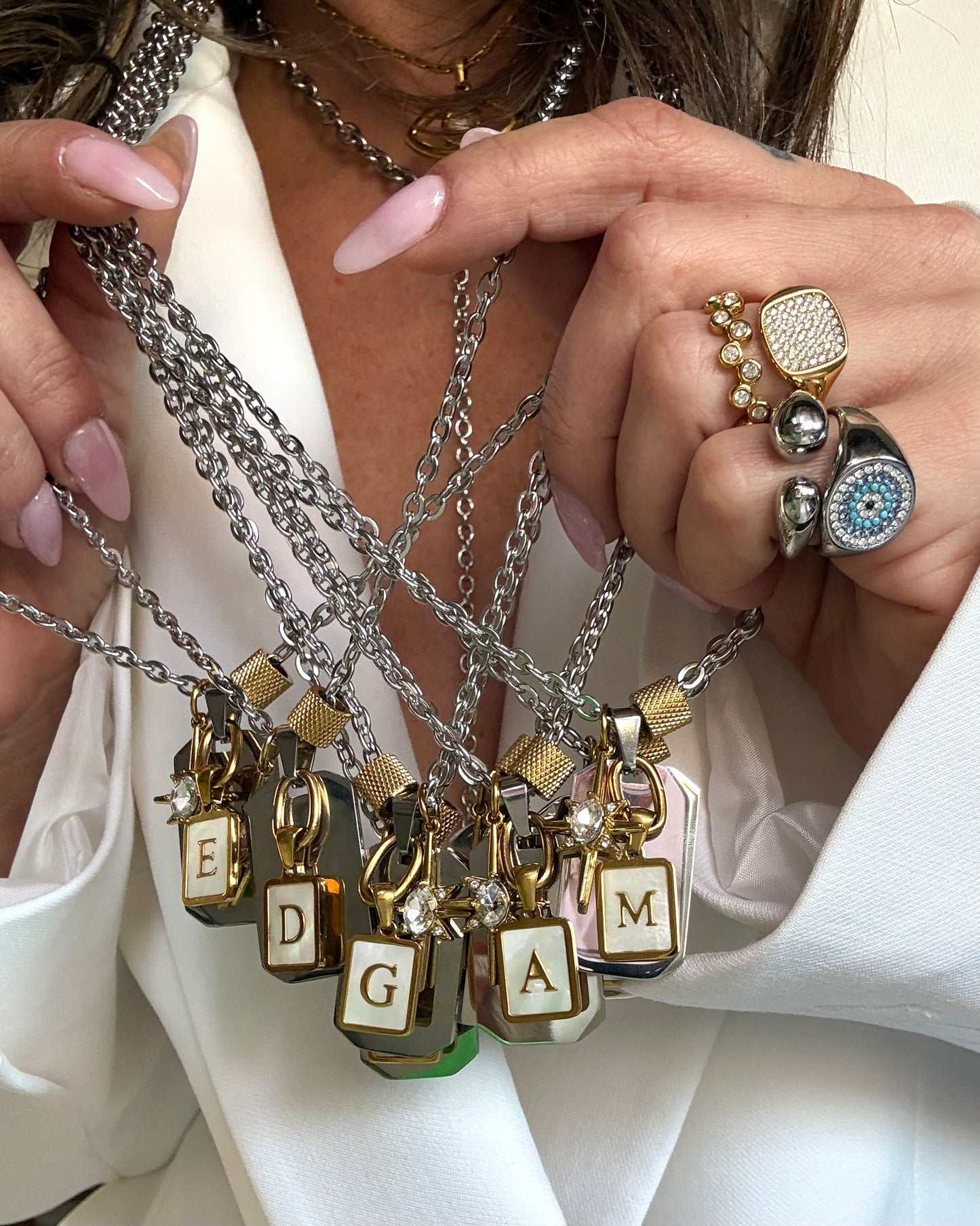 ID MONOGRAM NECKLACE