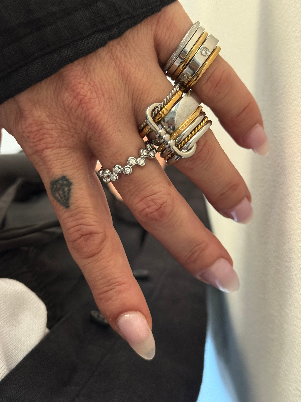 CHEVALIER NEXUS RING (Size 6)