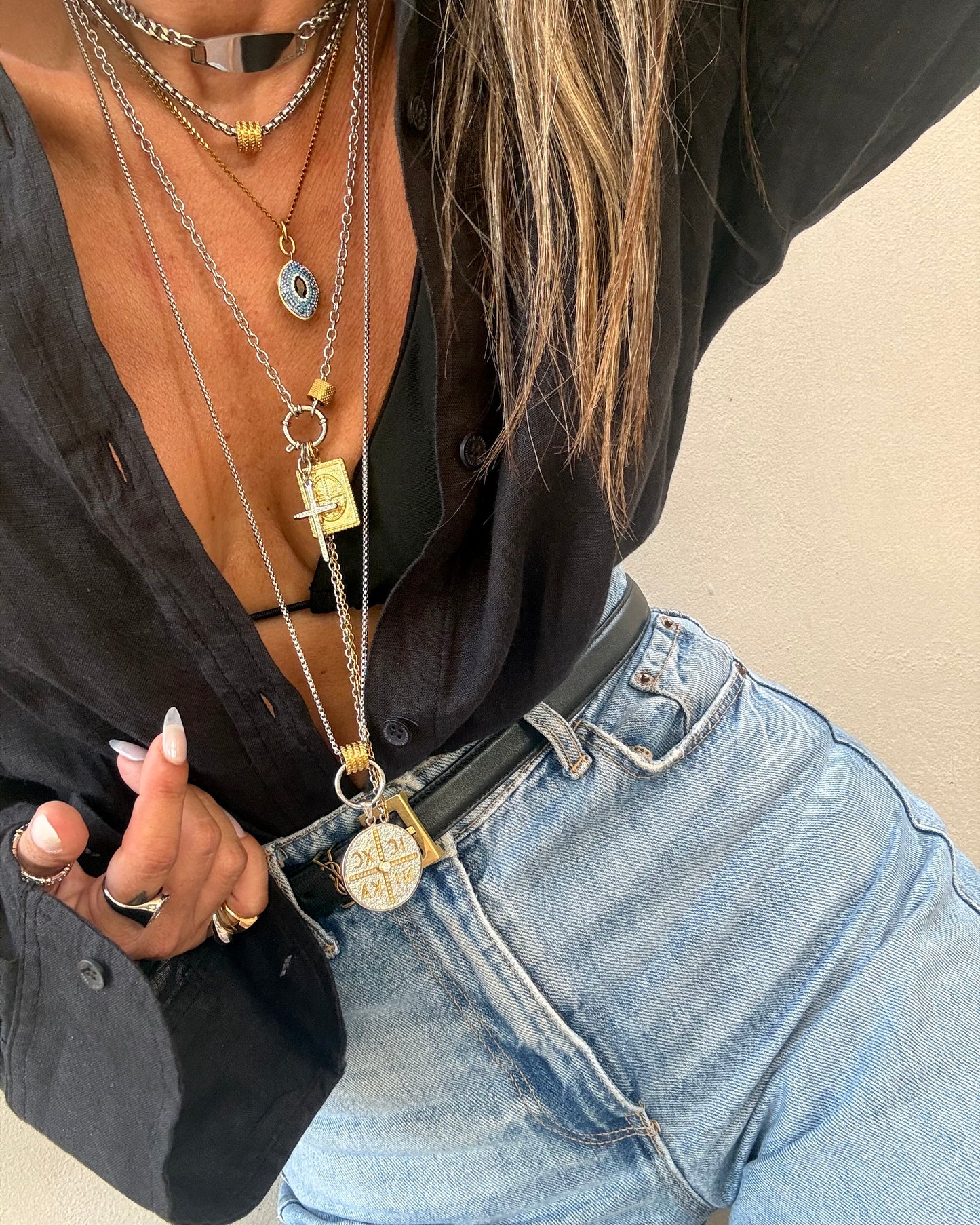 FLEX CROSS NECKLACE
