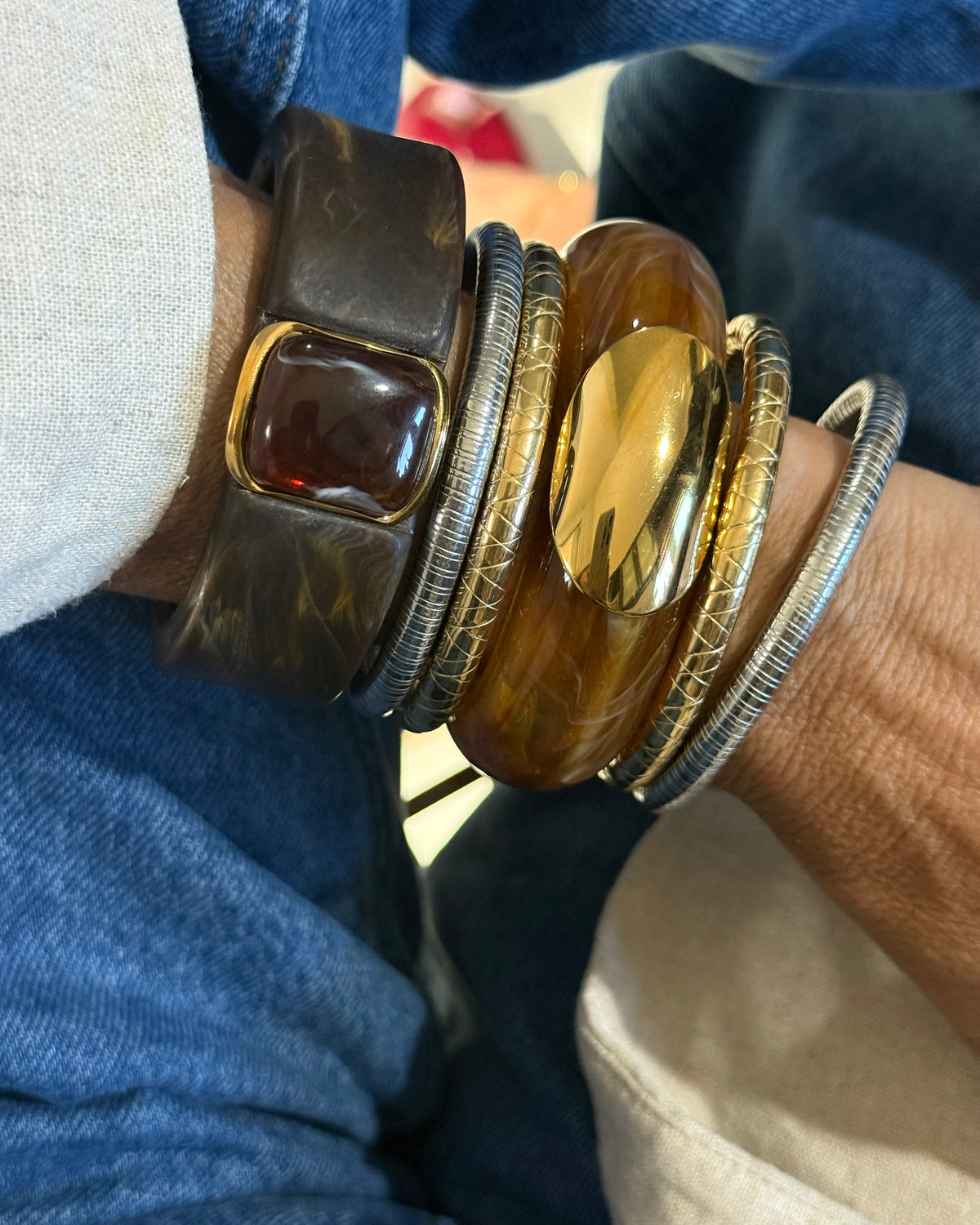 BROWN STATEMENT CUFF