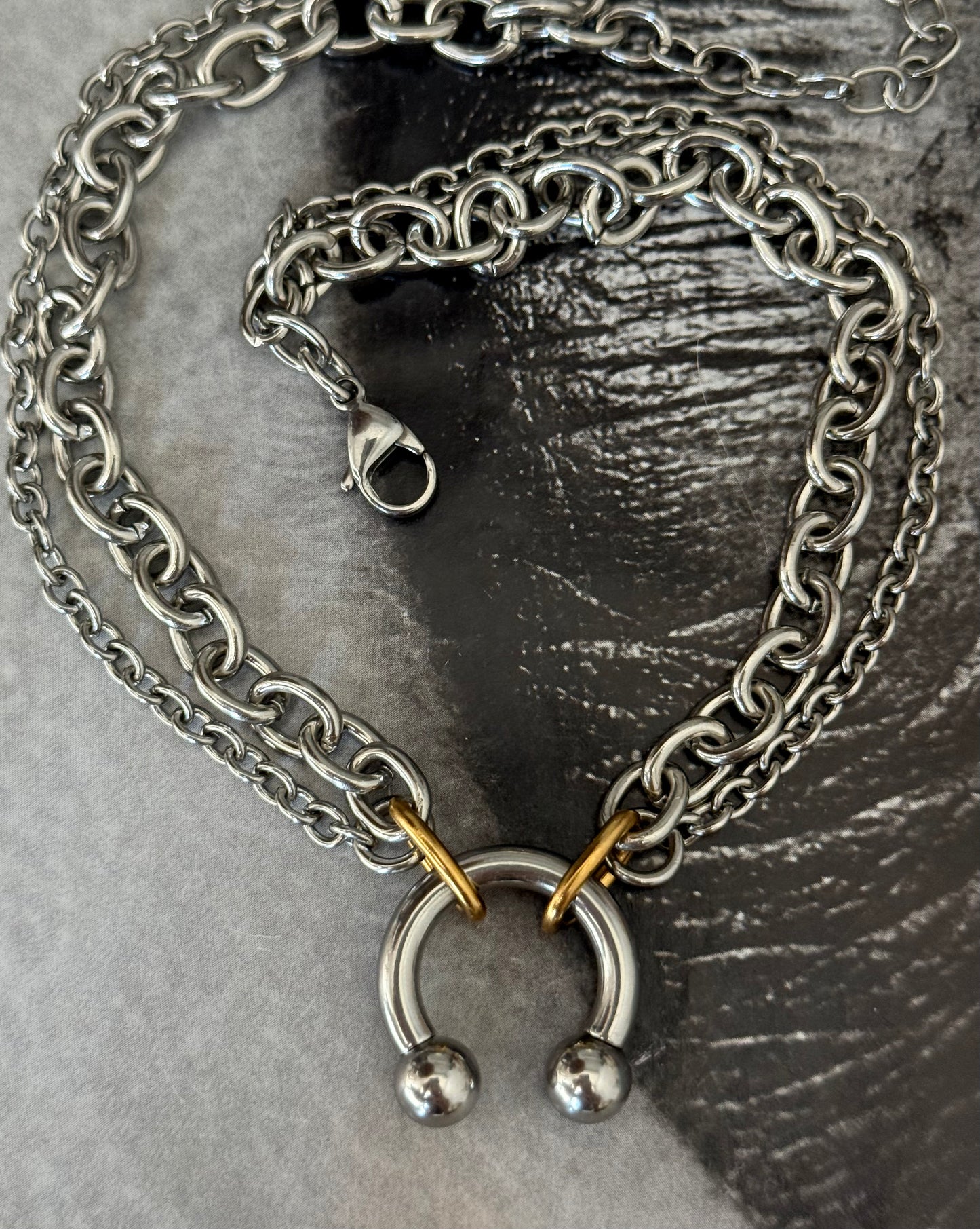 DUAL LINK NECKLACE