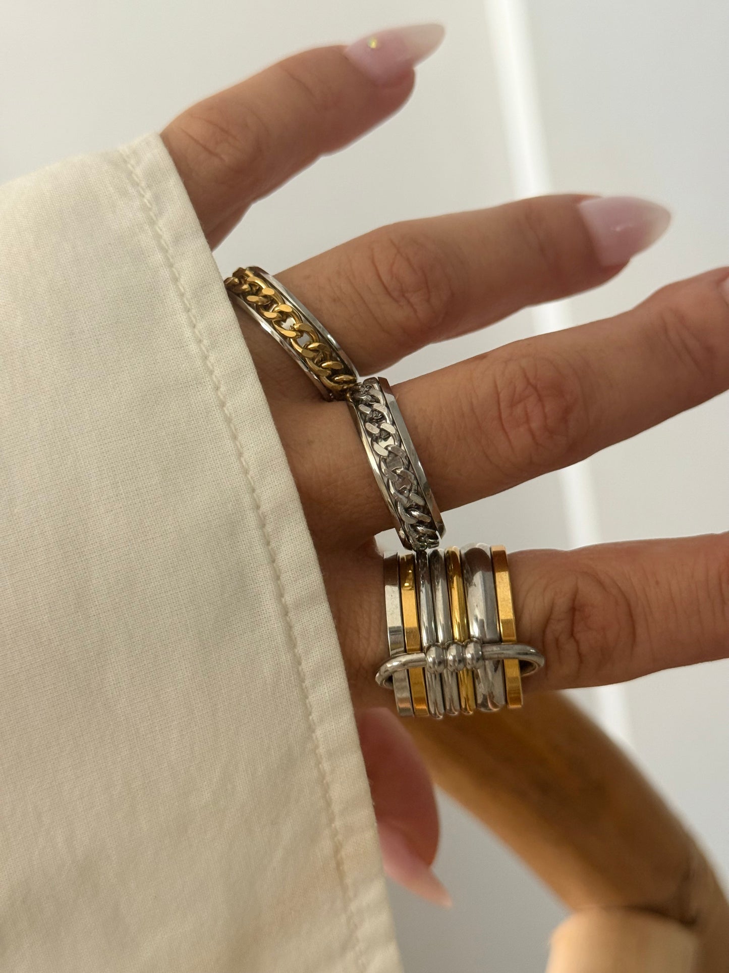 SILVER CHAIN RING