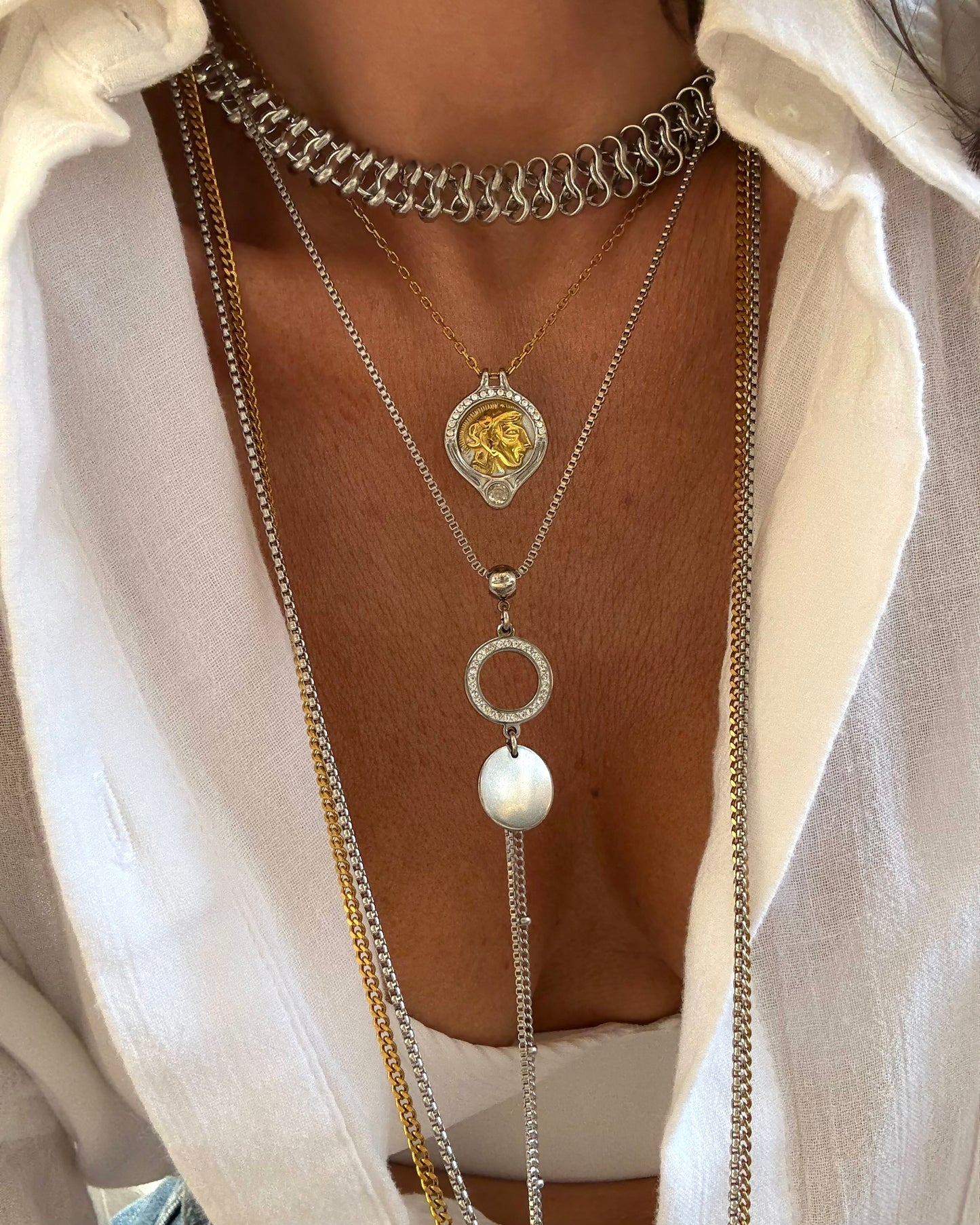 VINTAGE DUAL MEDALLION NECKLACE