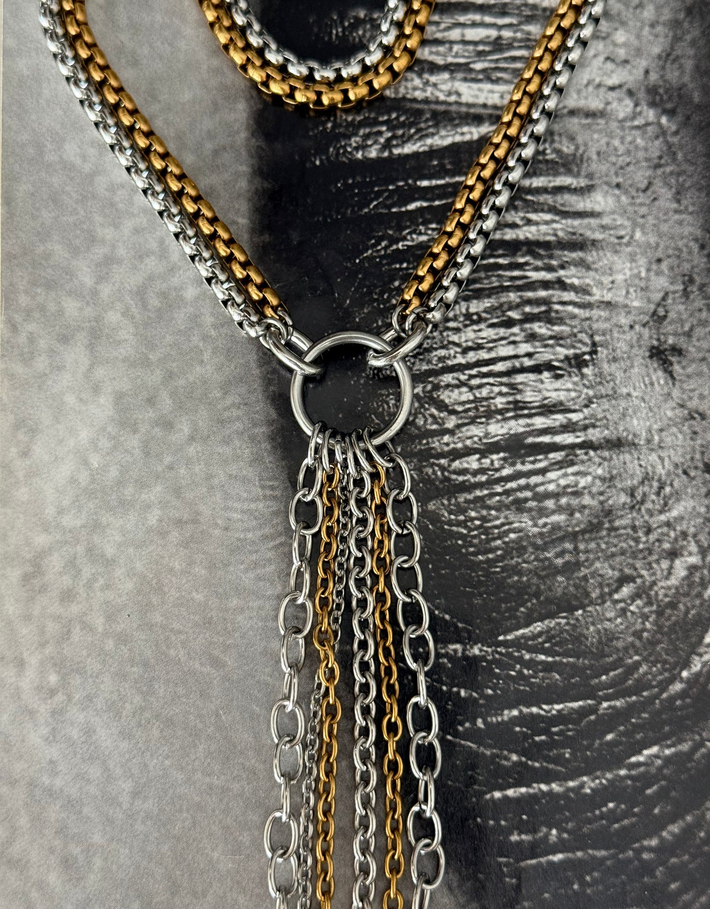 DUAL FLOW TIE NECKLACE