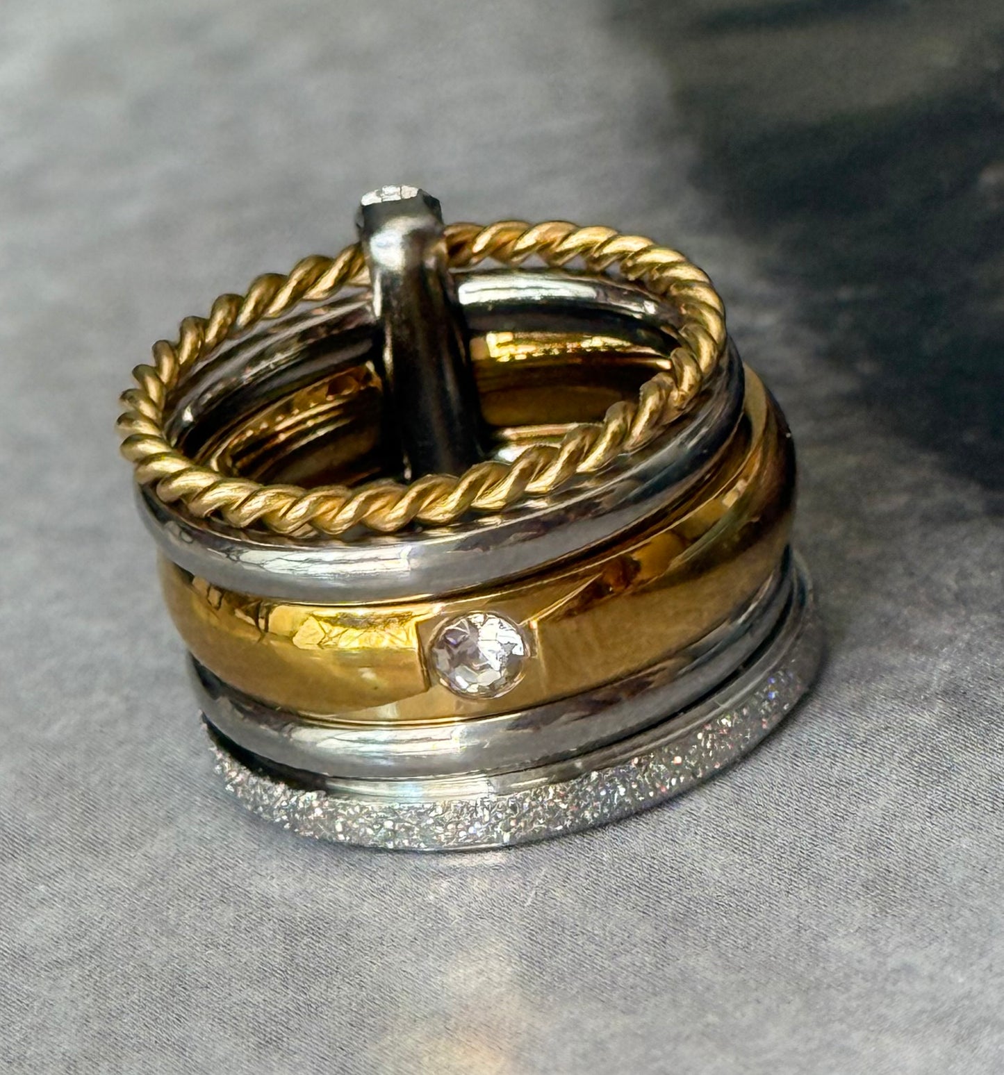 CHEVALIER CORE SET RING ( Size 5)