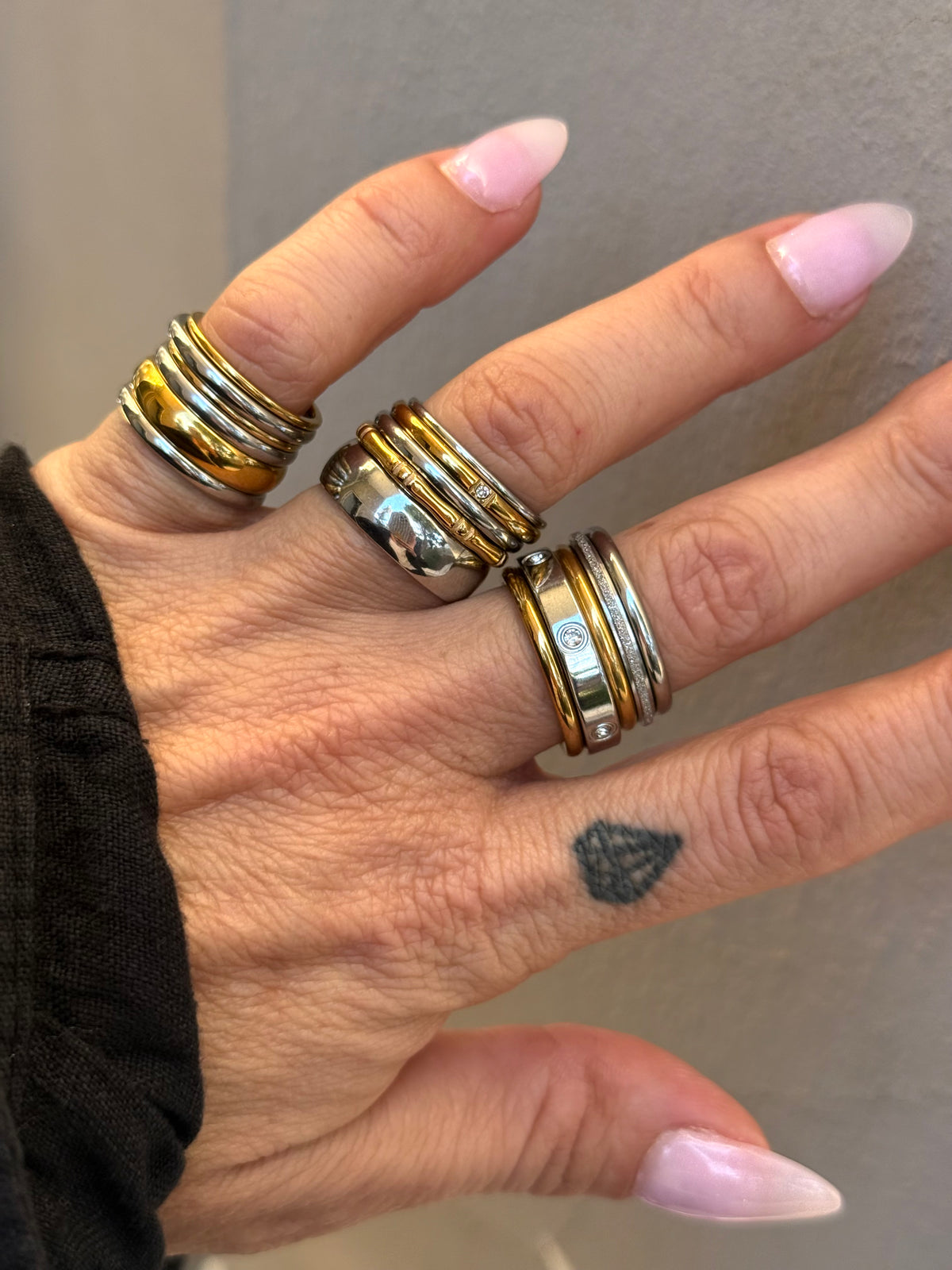 MODERN LAYERS RING (SIZE 8)