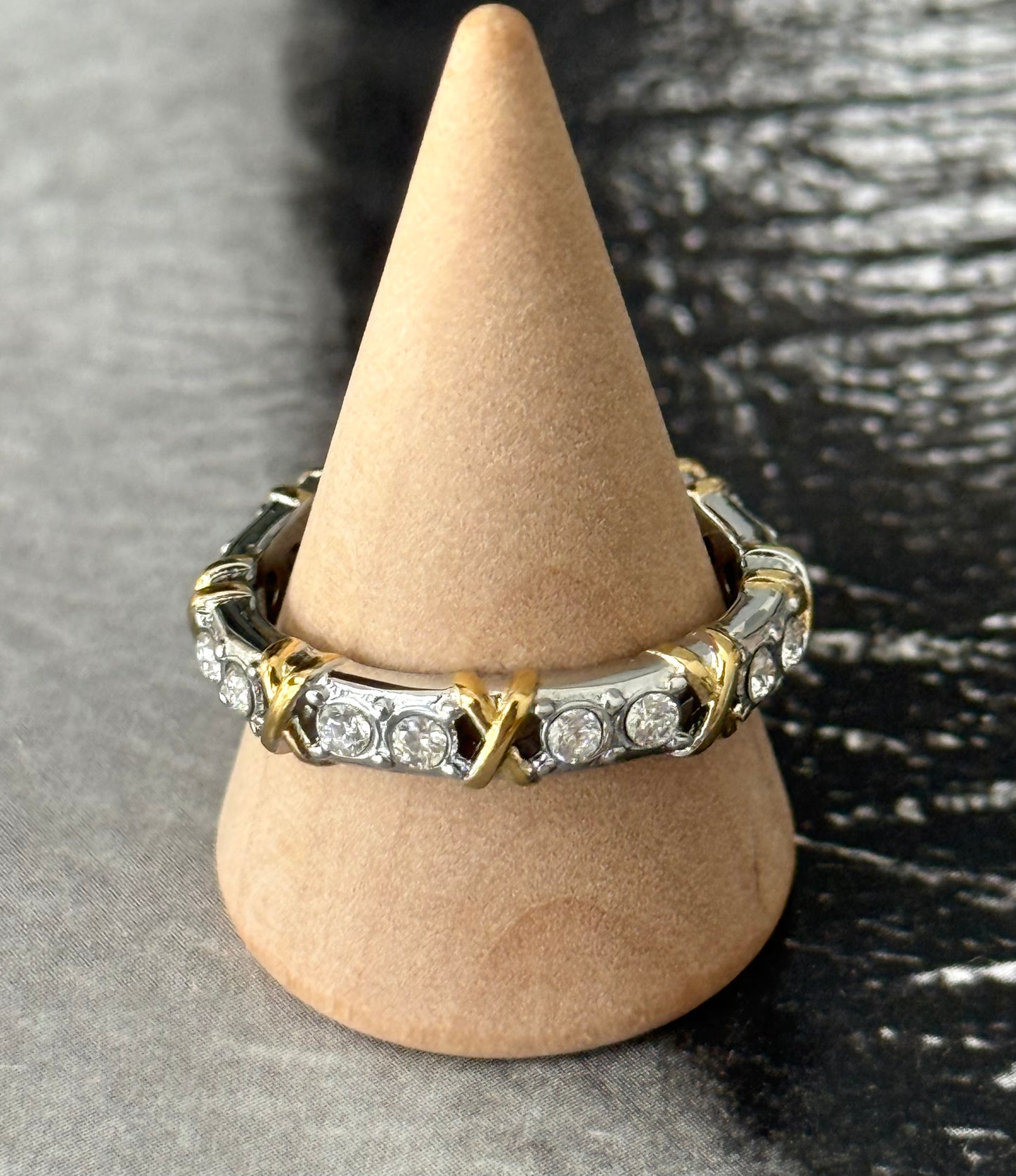 SPARK TWIST RING