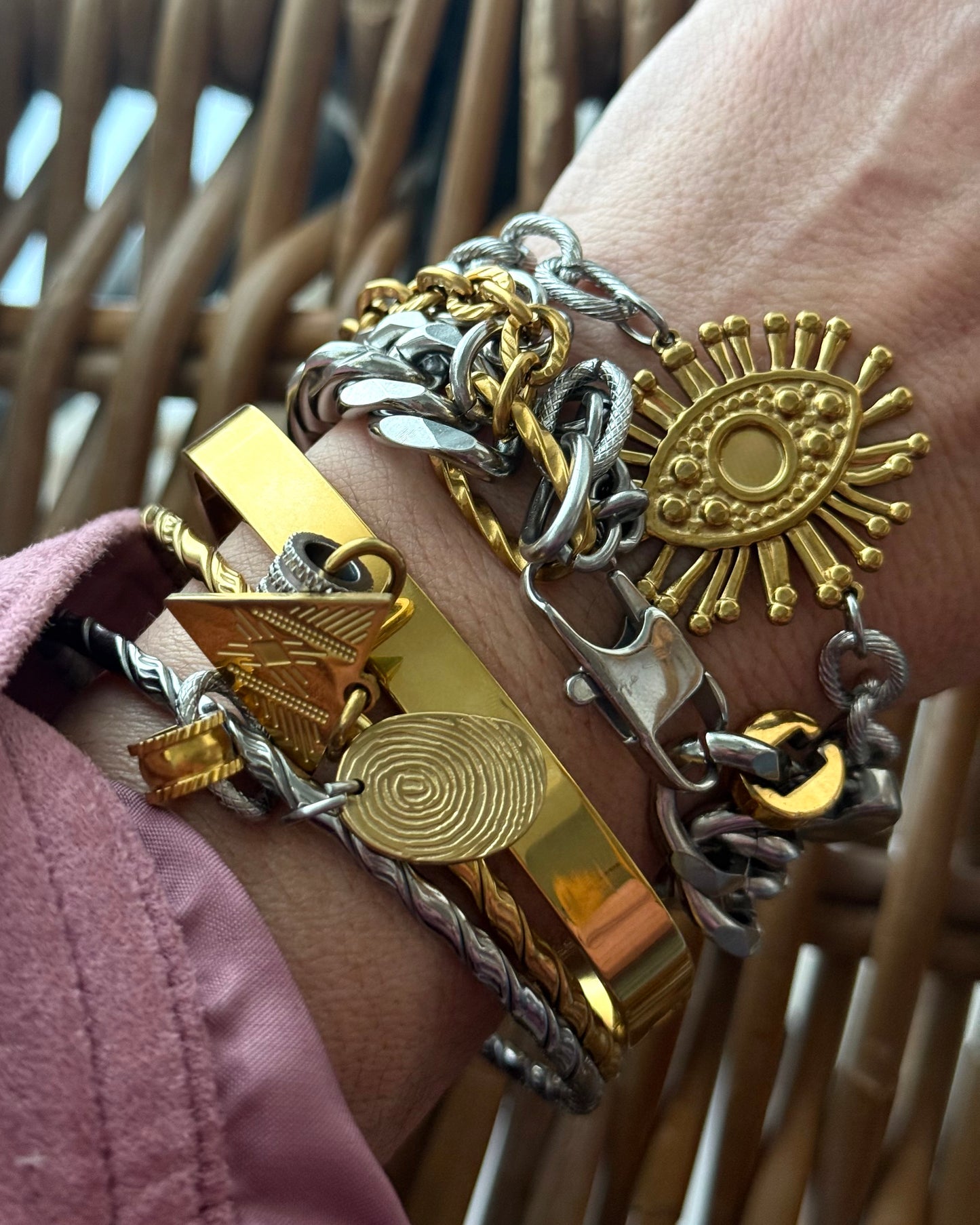 SOLAR CHARM BRACELET