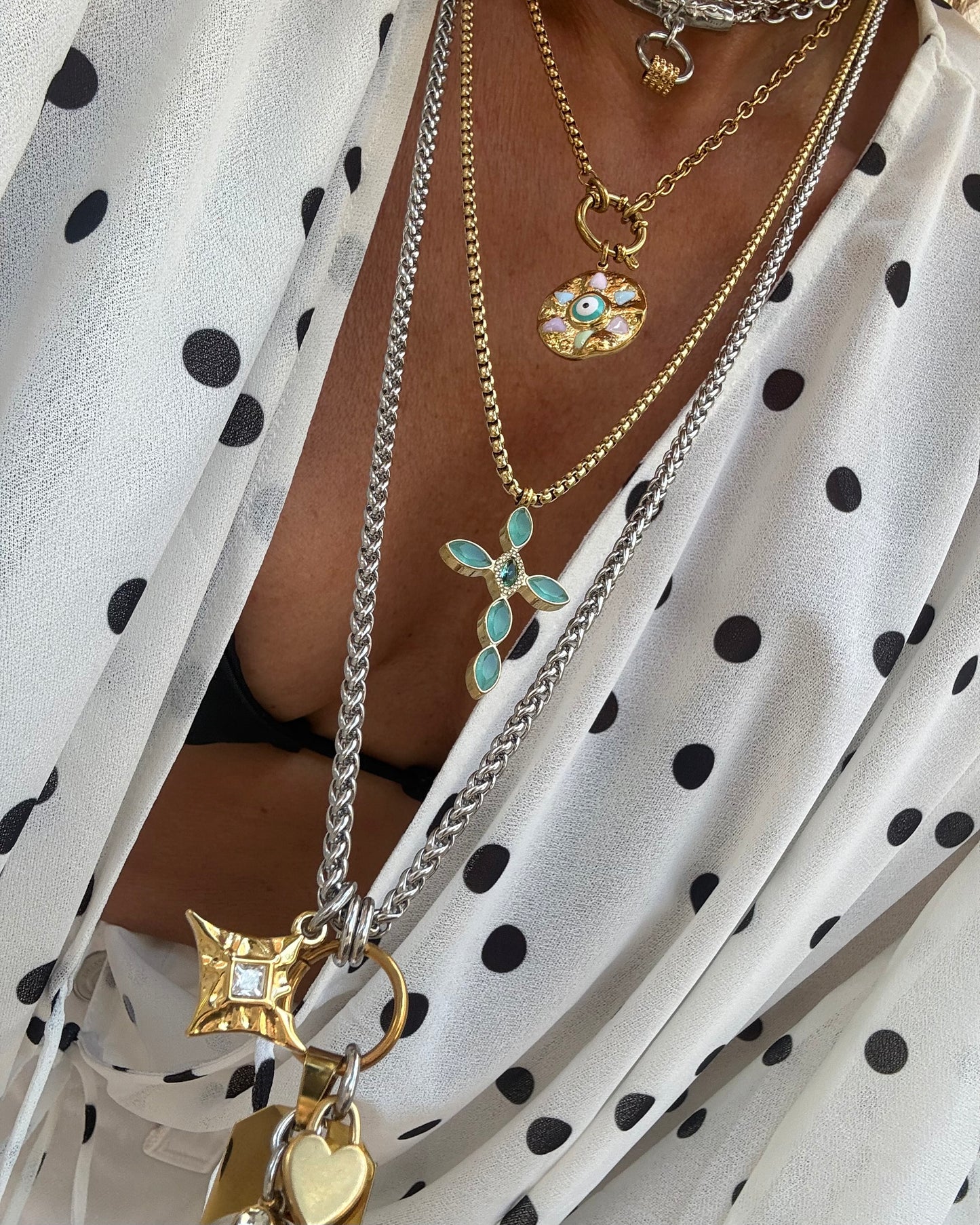 PASTEL EYE NECKLACE