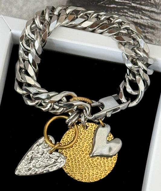 CHARM CHUNKY BRACELET
