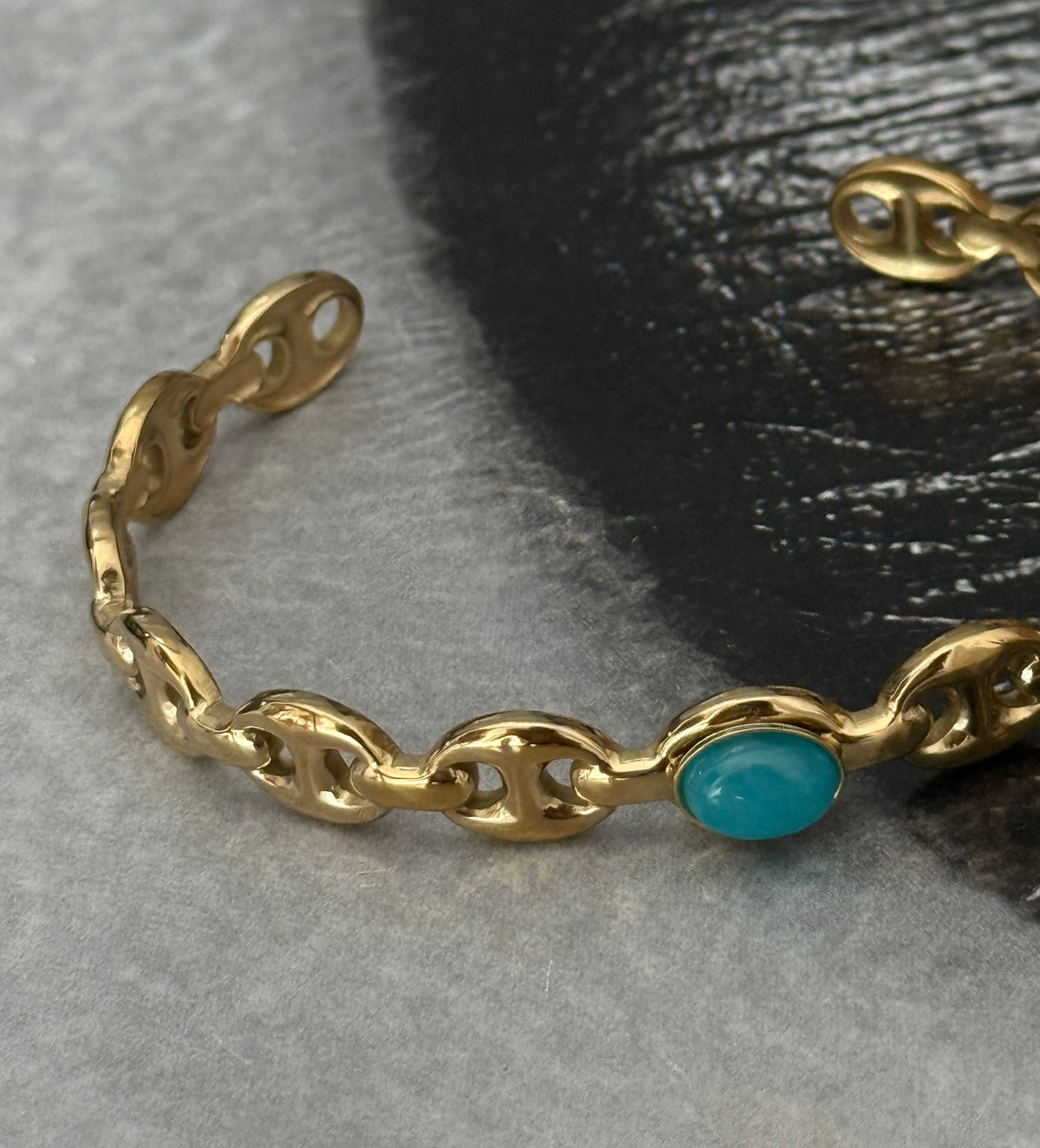 TURQUOISE LINK CUFF