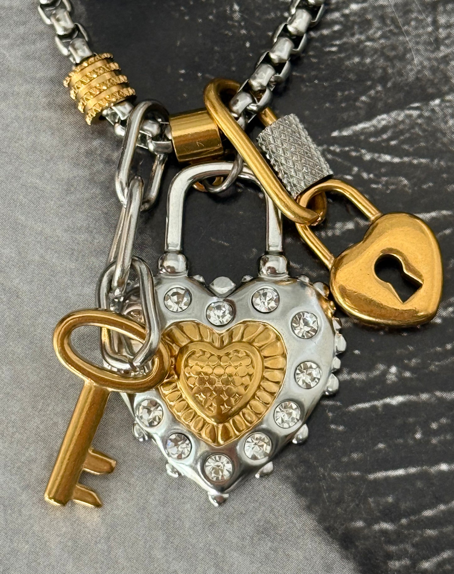 HEARTLOCK DUO NECKLACE